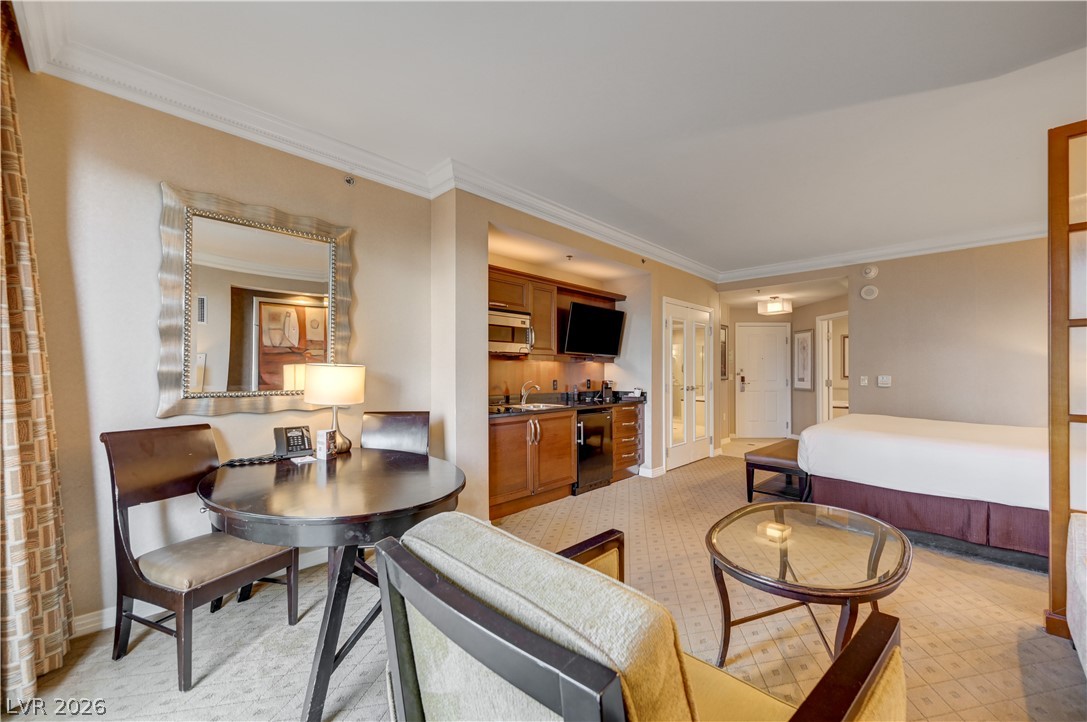 125 East Harmon Avenue 1415