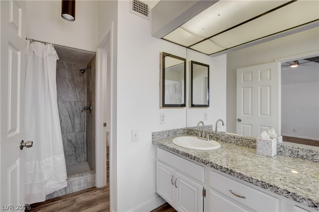 4049 Chalfont Court
