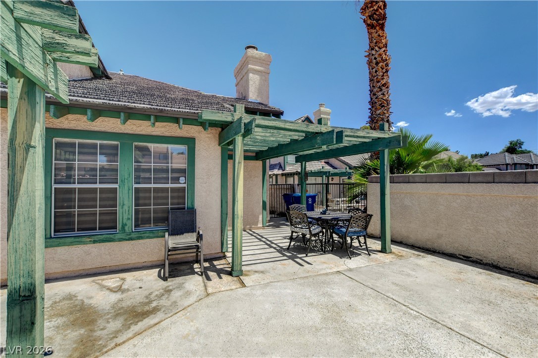 4049 Chalfont Court