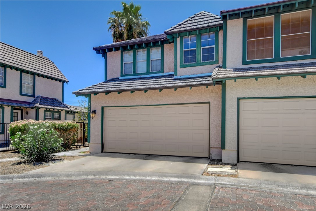 4049 Chalfont Court