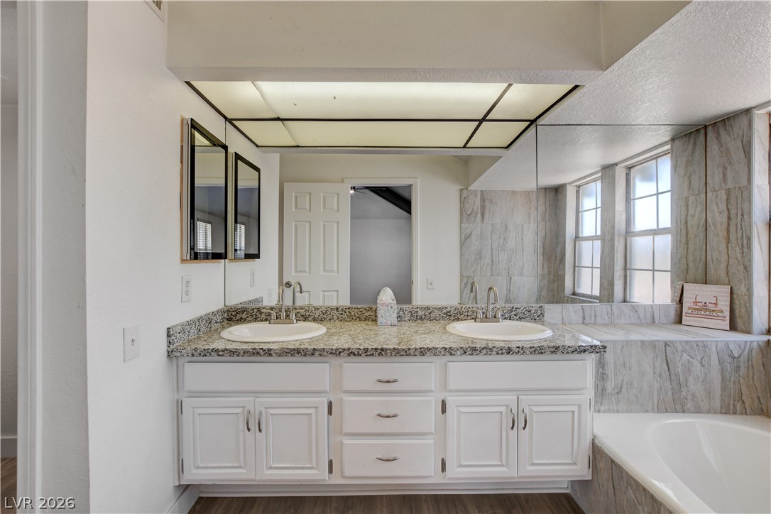 4049 Chalfont Court