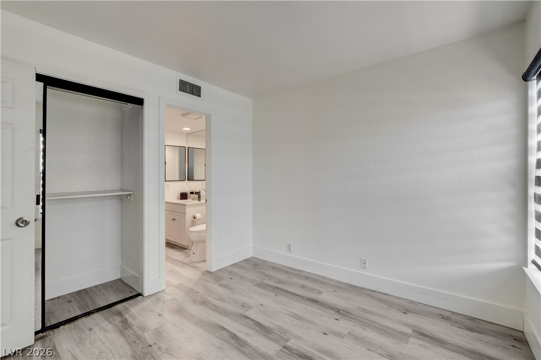 4049 Chalfont Court