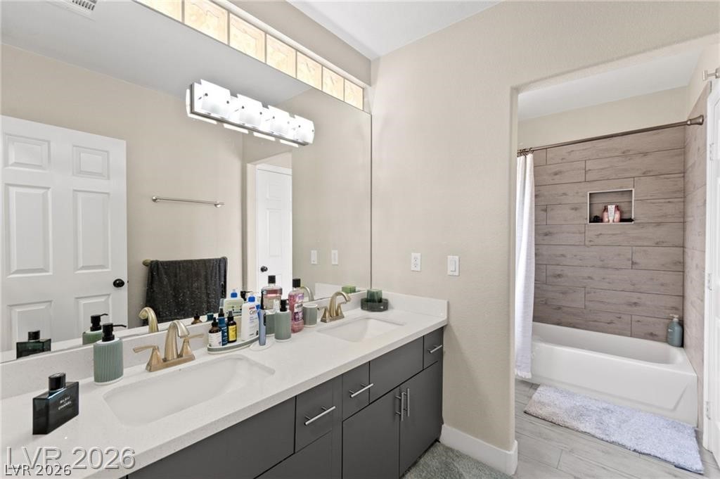 4198 Abernethy Forest Place
