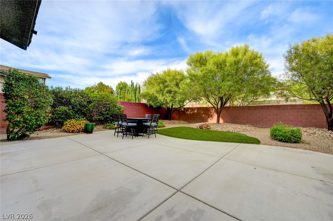 5608 Beckett Hill Court