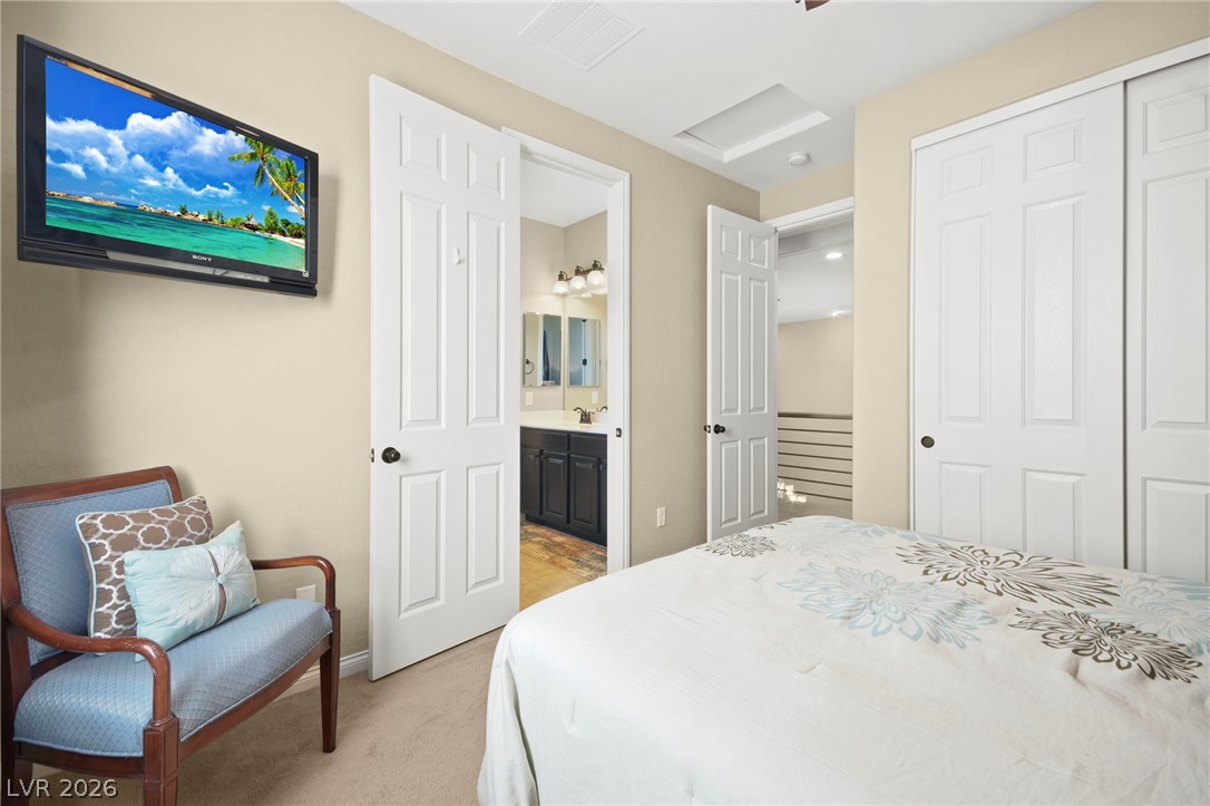 5523 Kyle Peak Court