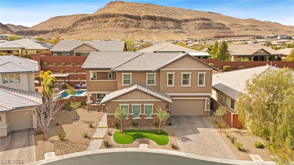 5523 Kyle Peak Court