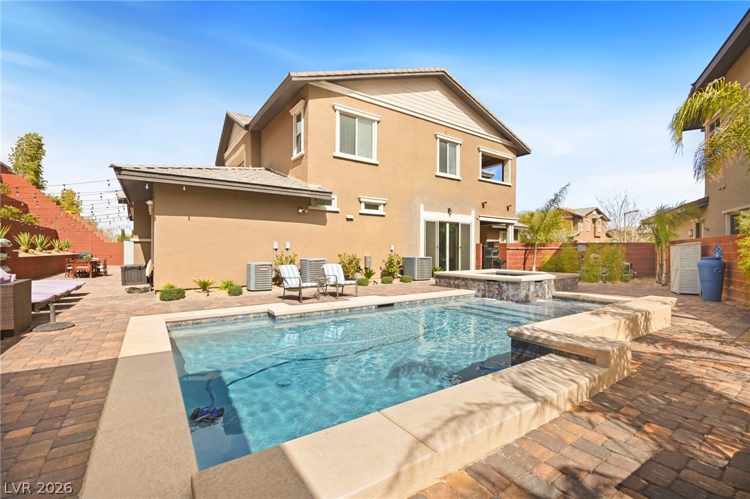 5523 Kyle Peak Court