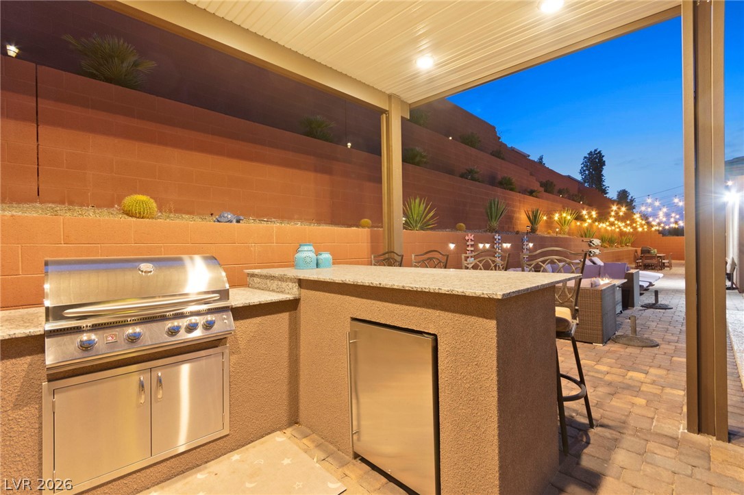 5523 Kyle Peak Court