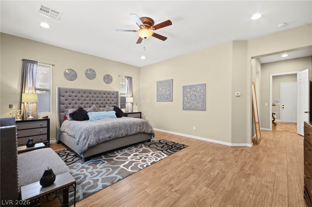 5523 Kyle Peak Court