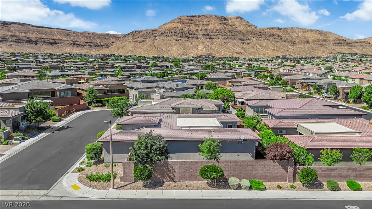 9828 Iron Sky Court
