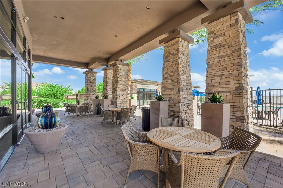 9828 Iron Sky Court