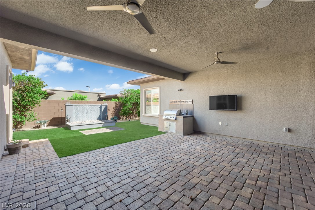 9828 Iron Sky Court