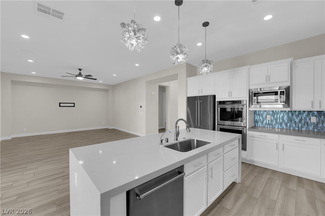 9828 Iron Sky Court