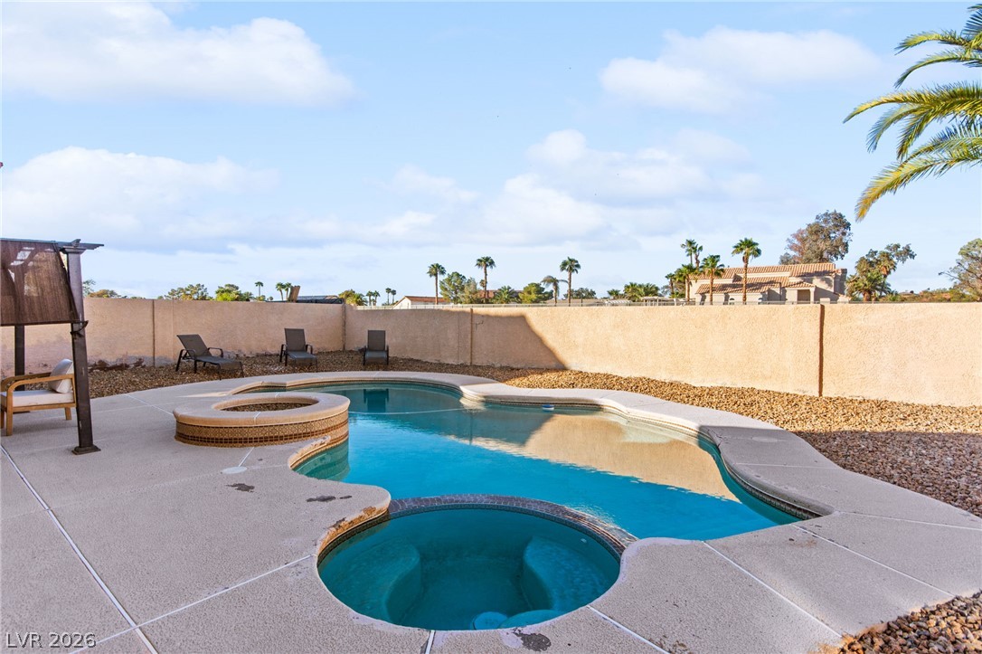 1828 Escondido Terrace