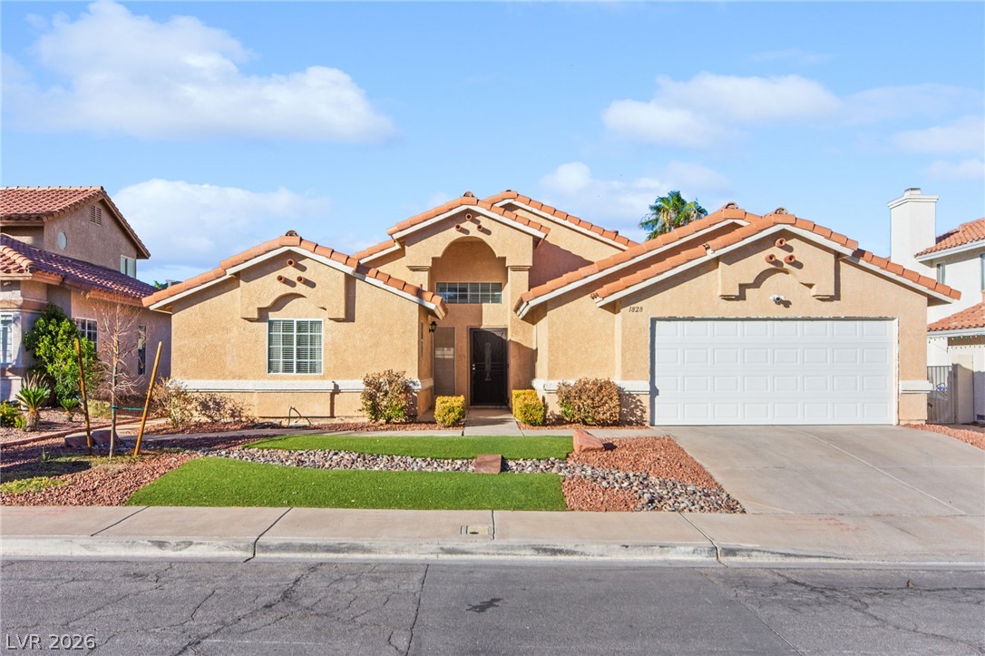 1828 Escondido Terrace