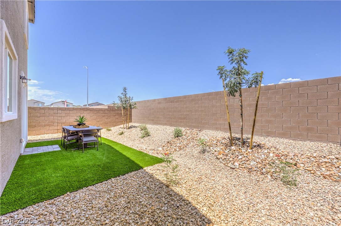 1821 Shondra Court
