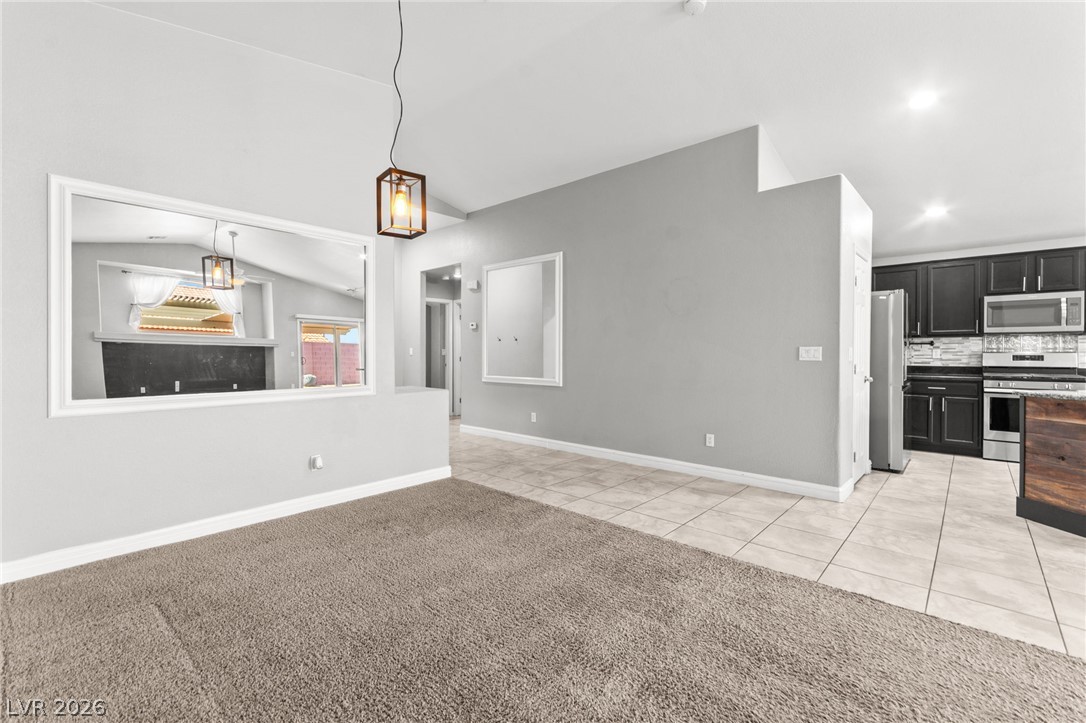 5918 Hills Echo Street