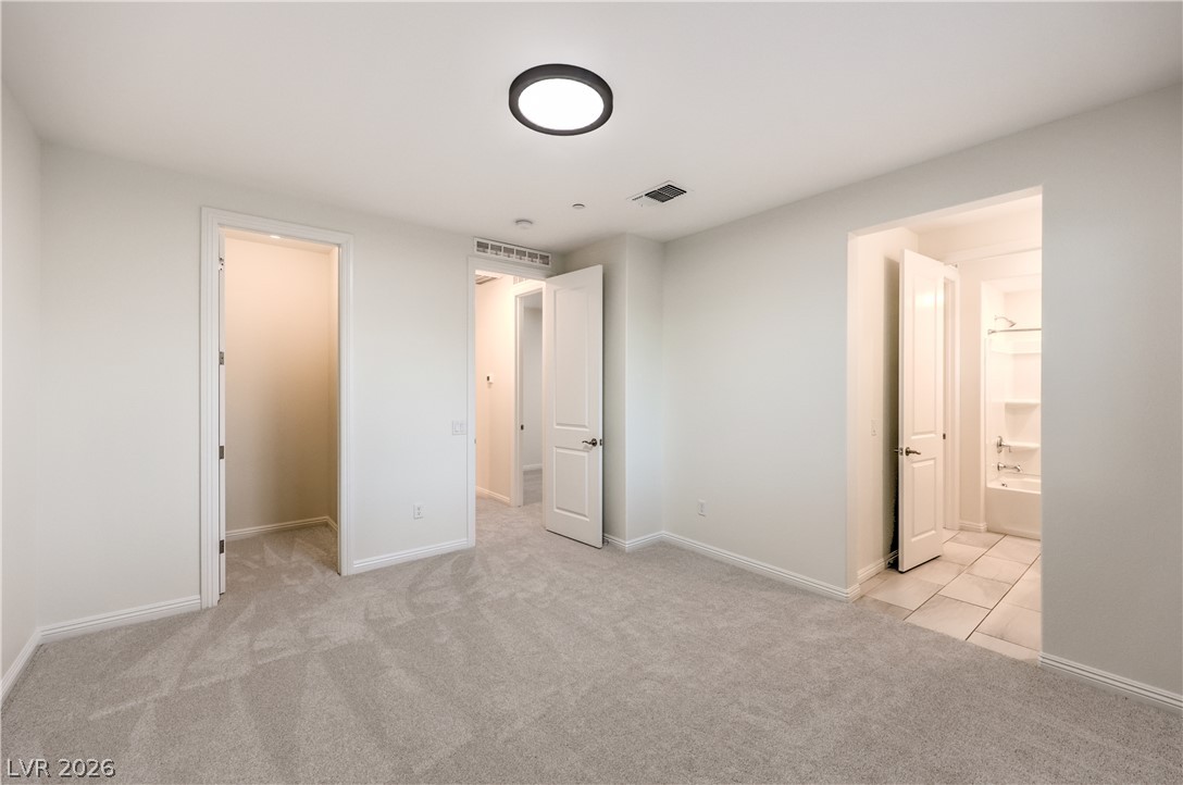 407 Prairie Sun Street