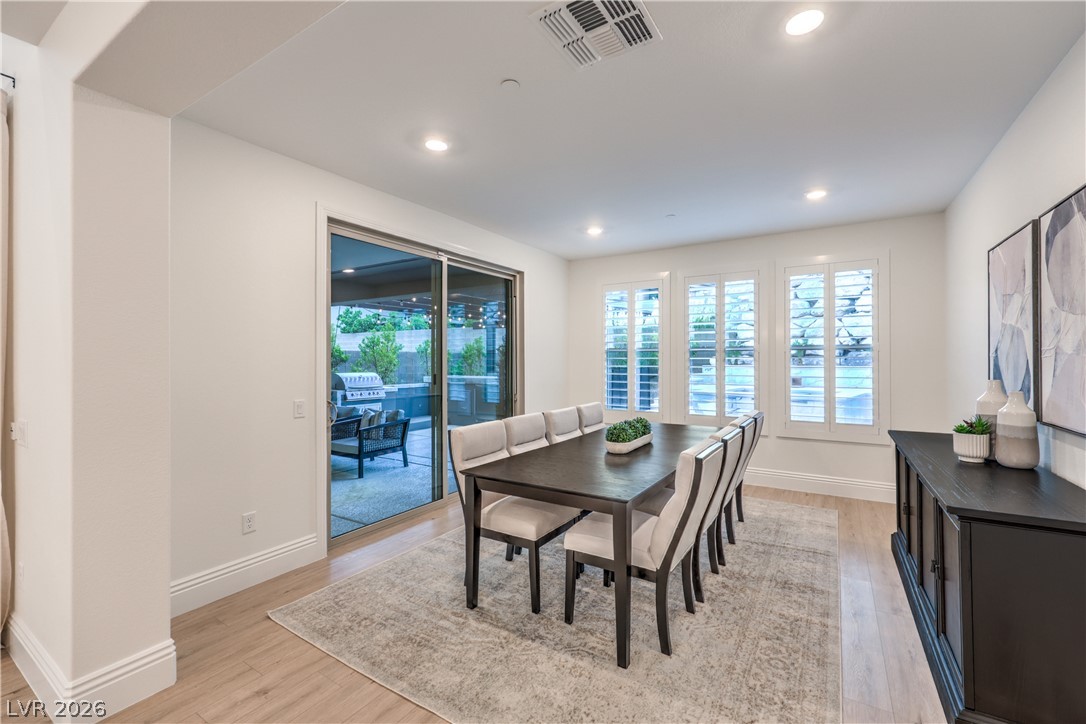 407 Prairie Sun Street