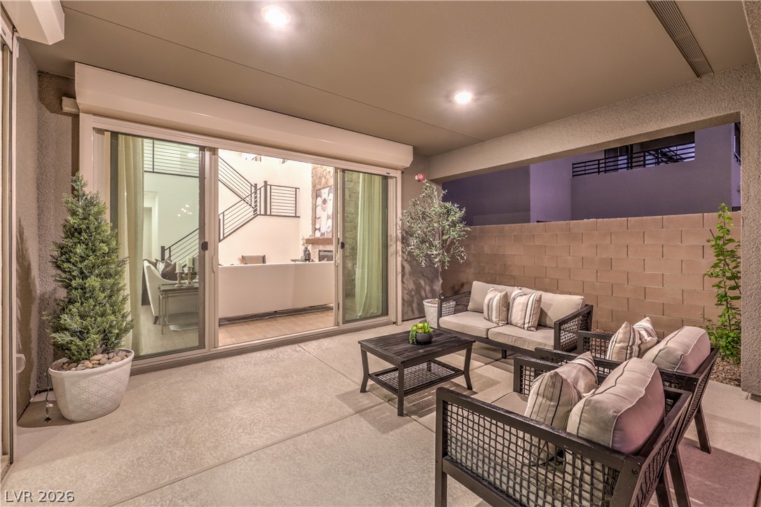 407 Prairie Sun Street