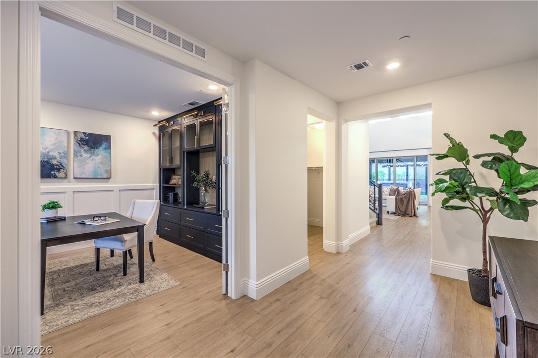 407 Prairie Sun Street