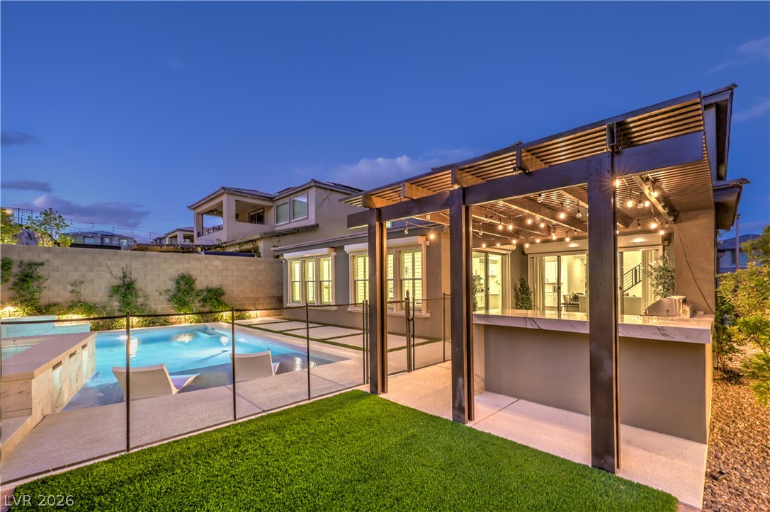 407 Prairie Sun Street