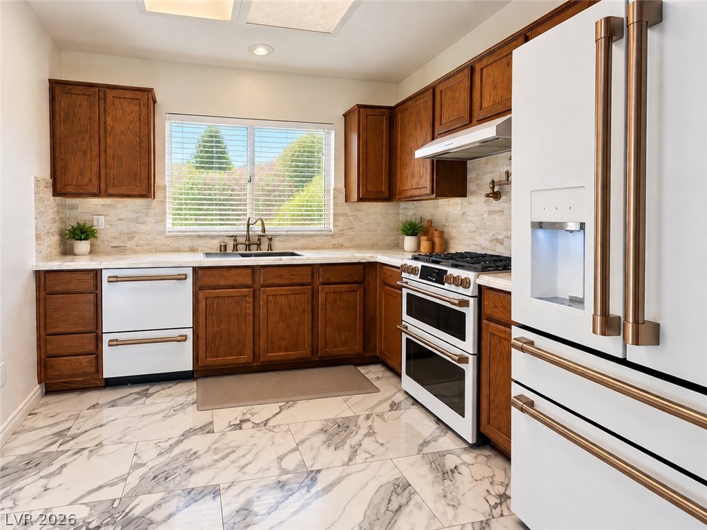 8613 Villa Ridge Drive