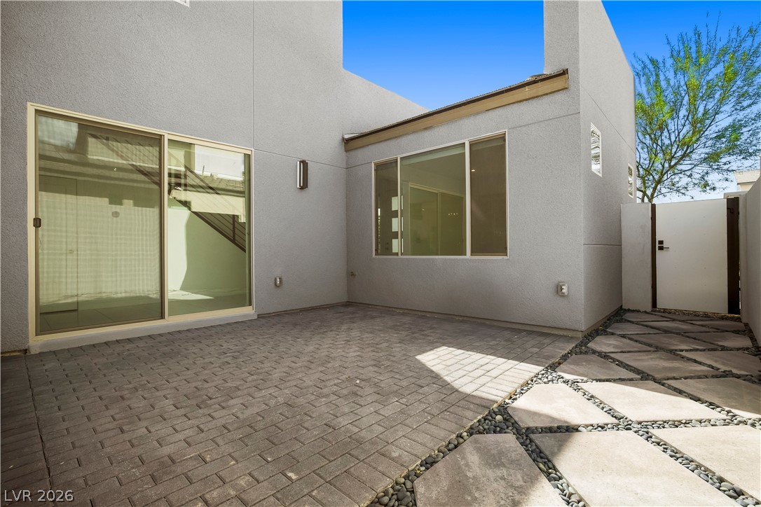 9866 Homestead Mesa Street