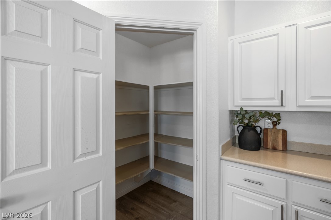 2204 Spartan View Court