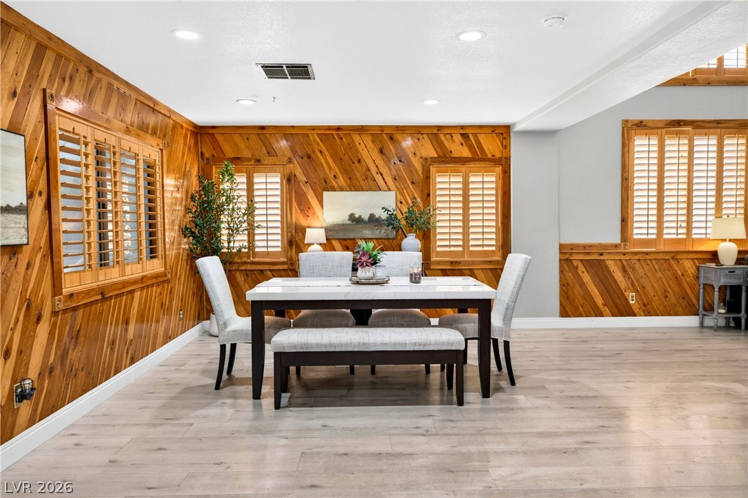 6228 Autumn Creek Drive