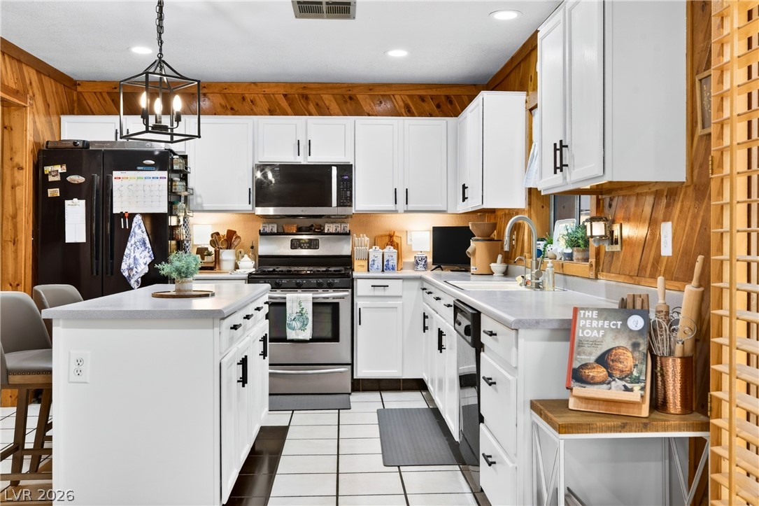 6228 Autumn Creek Drive