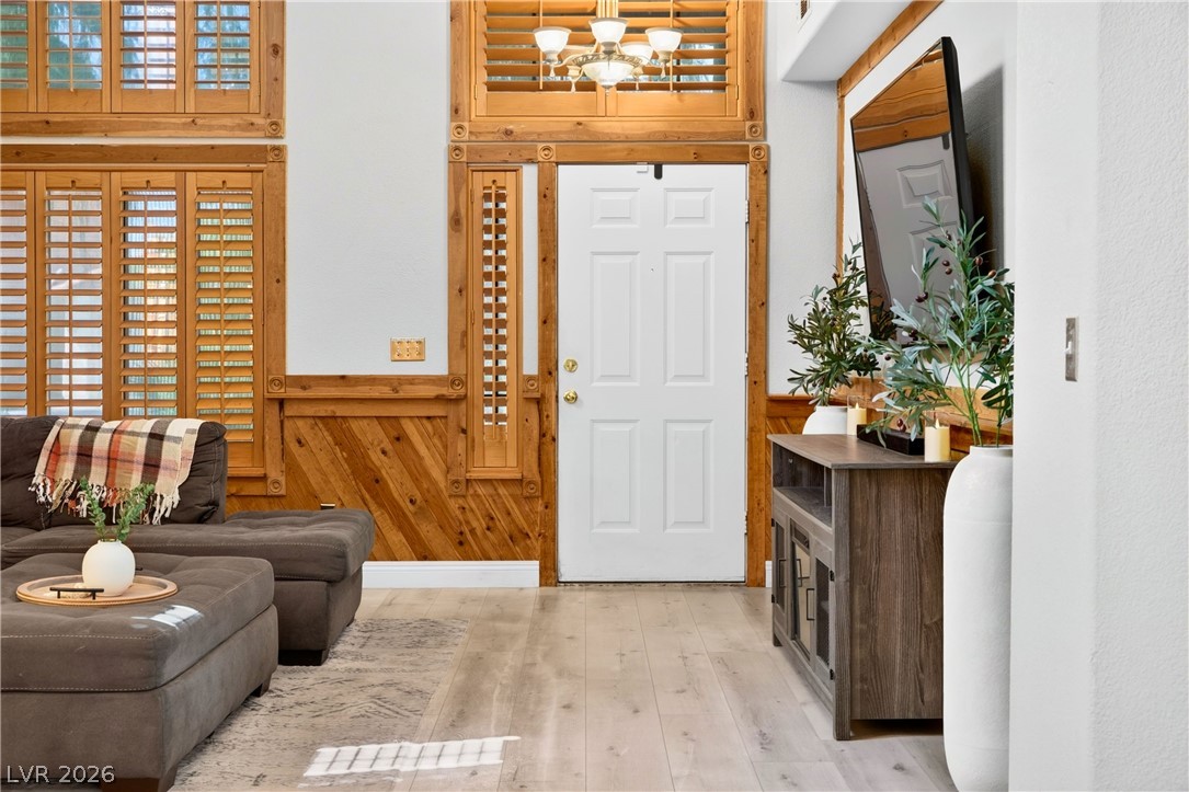 6228 Autumn Creek Drive