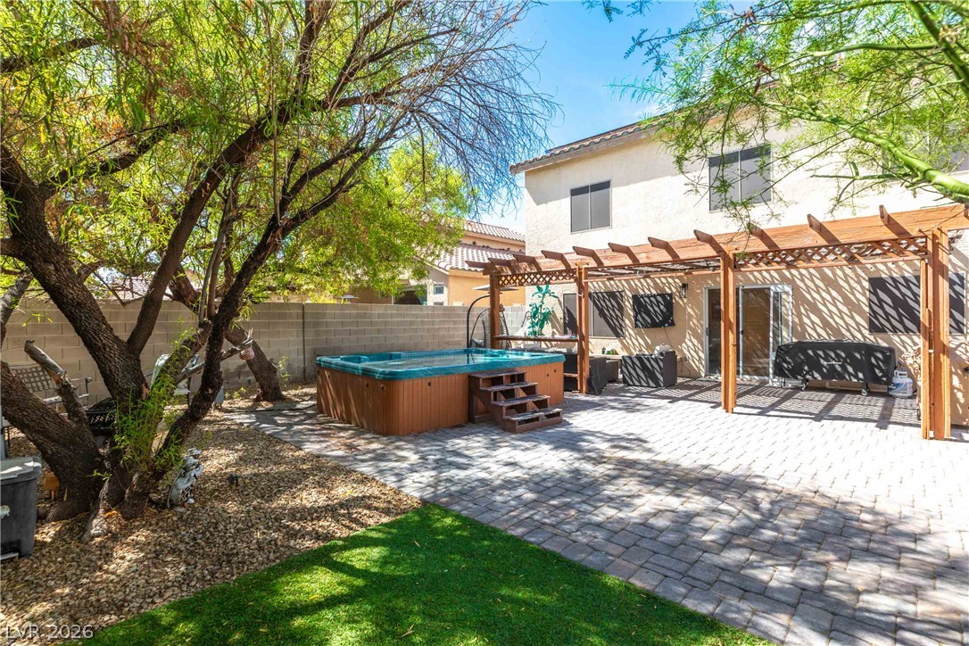 6228 Autumn Creek Drive