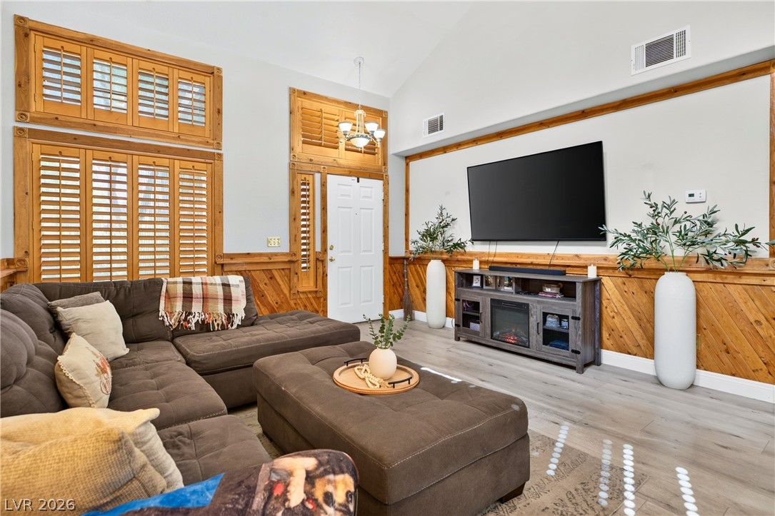 6228 Autumn Creek Drive
