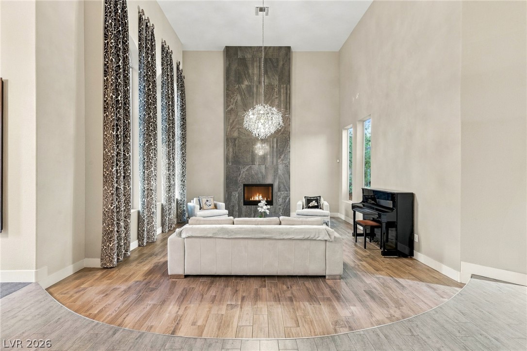 2060 Palm Canyon Court