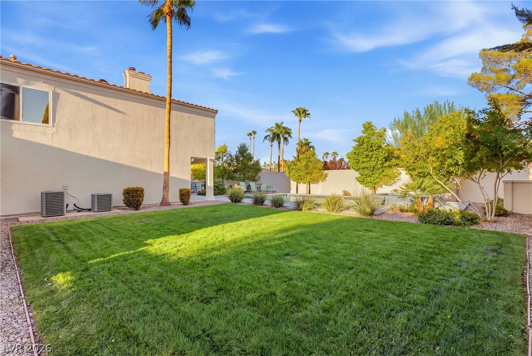 2060 Palm Canyon Court