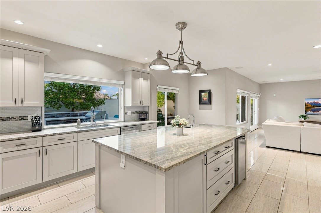 2060 Palm Canyon Court