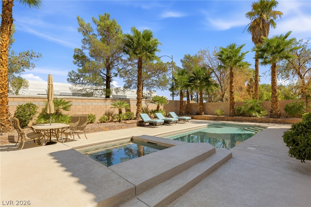 8052 Dark Hollow Place