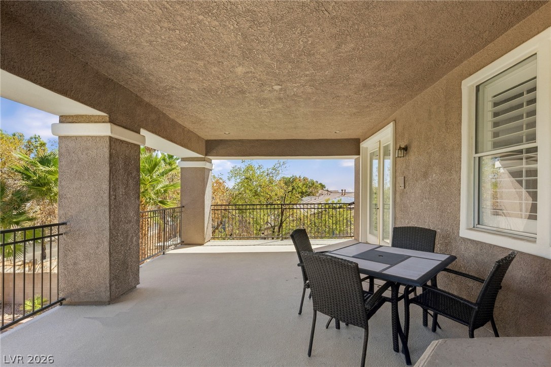 8052 Dark Hollow Place