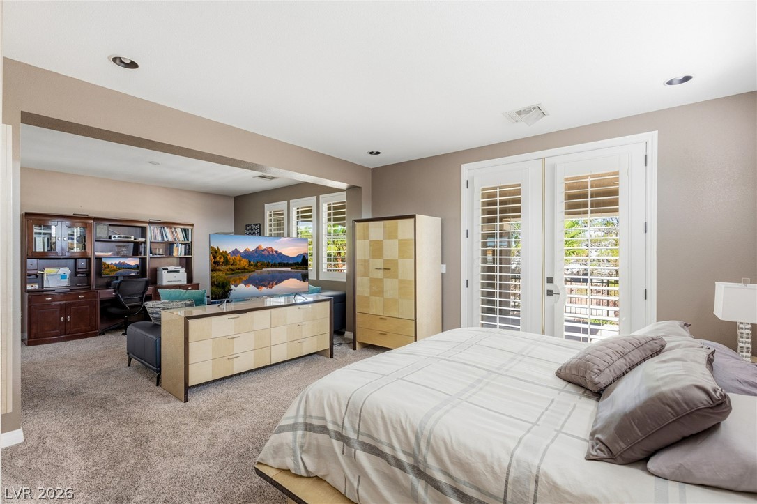 8052 Dark Hollow Place