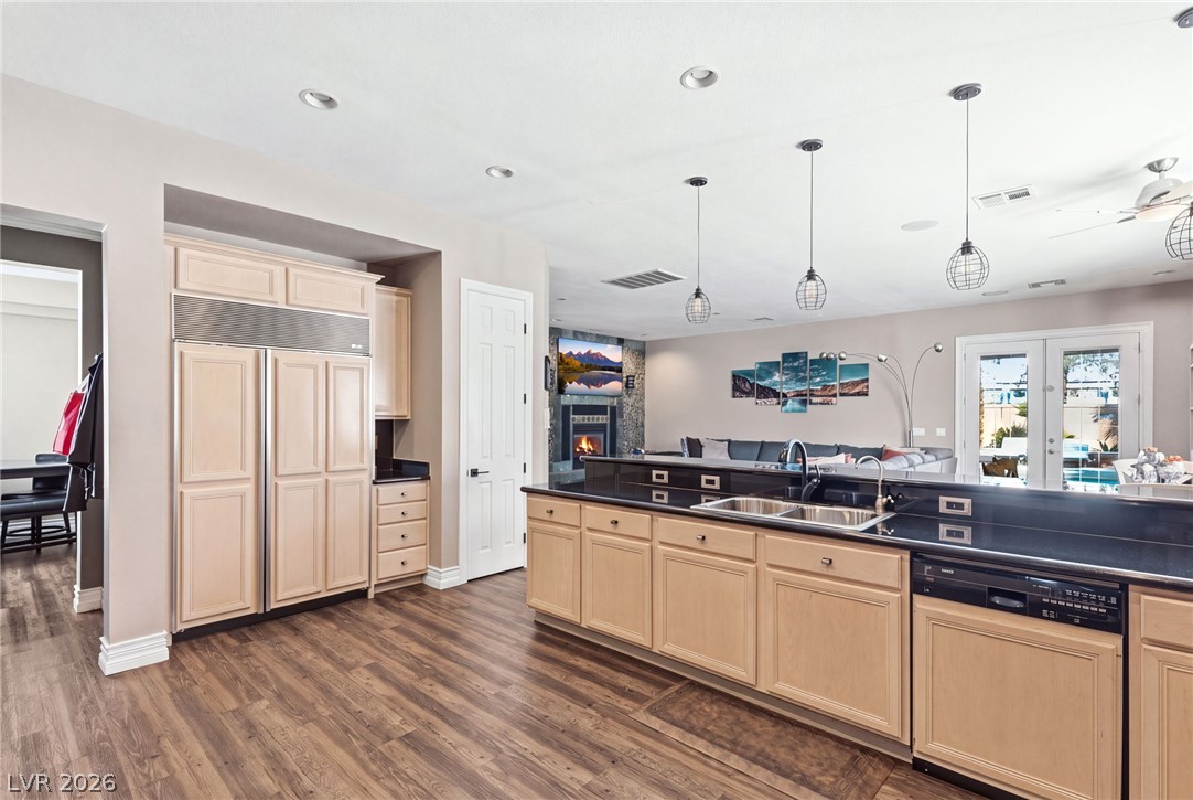 8052 Dark Hollow Place