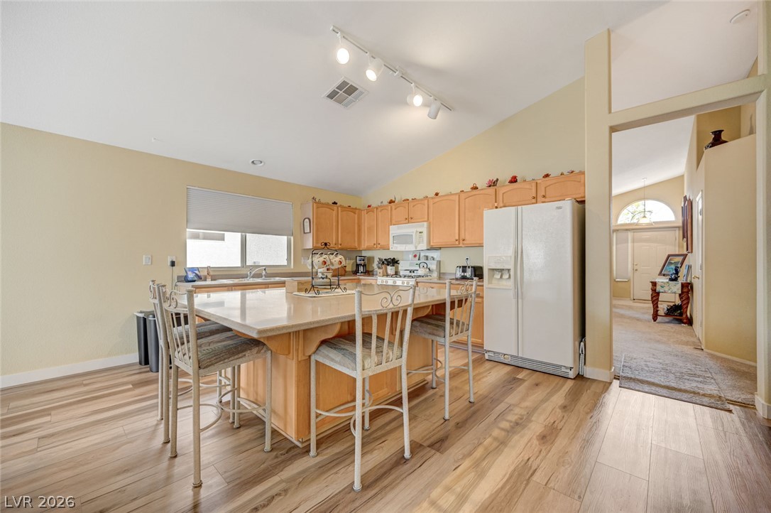1096 Kabuki Avenue