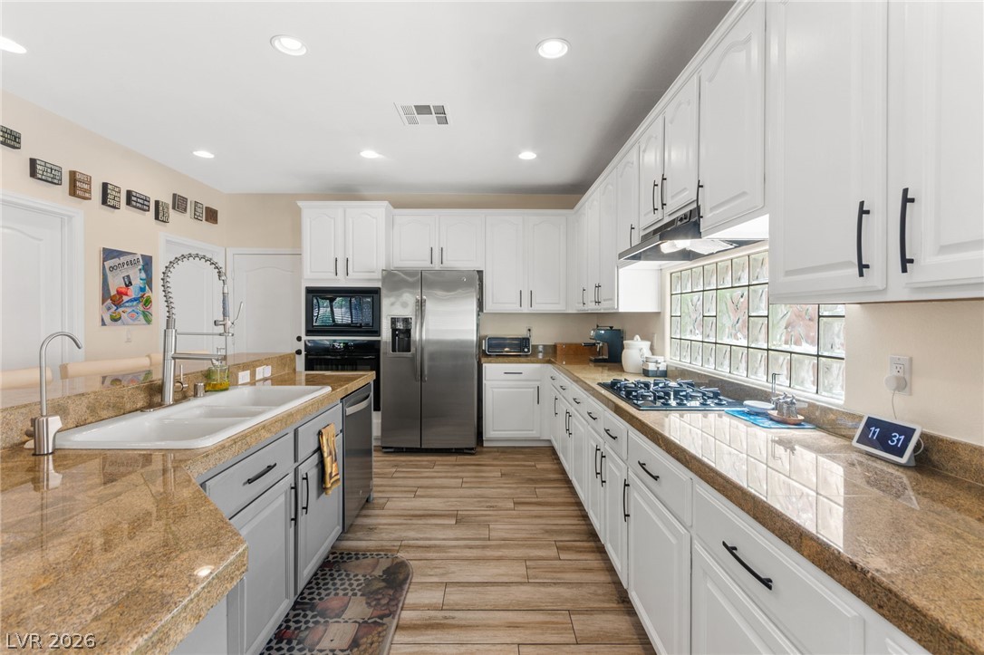 2017 Arbor Forest Street