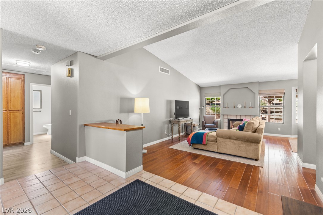 2805 Crystal Cove Drive
