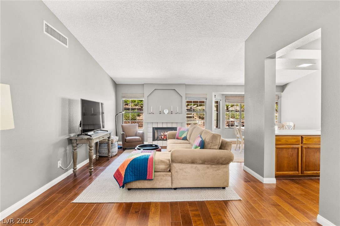 2805 Crystal Cove Drive