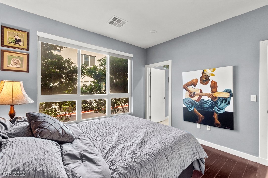 4555 Dean Martin Drive 102