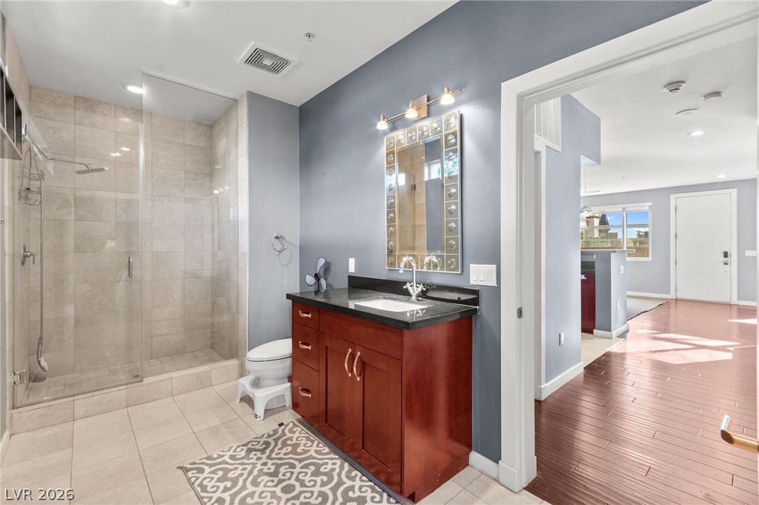 4555 Dean Martin Drive 102