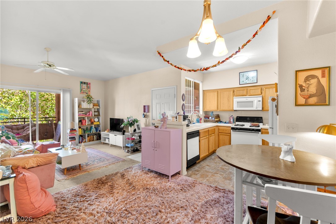 7628 Pacific Hills Avenue 204