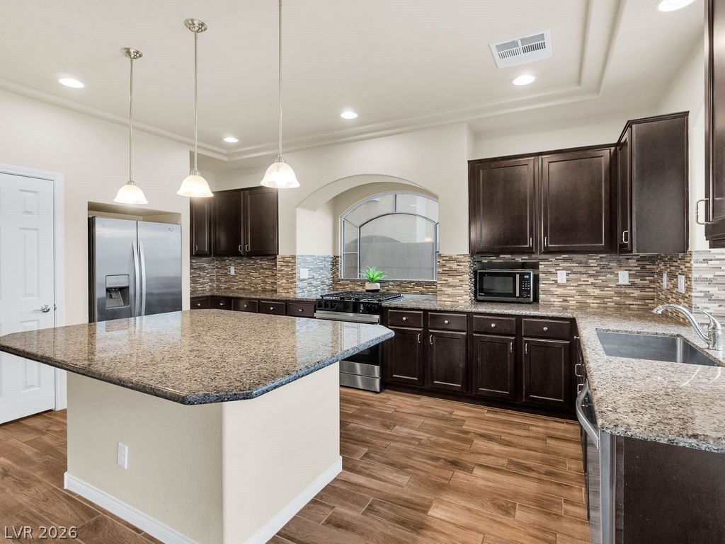6465 Grande River Court