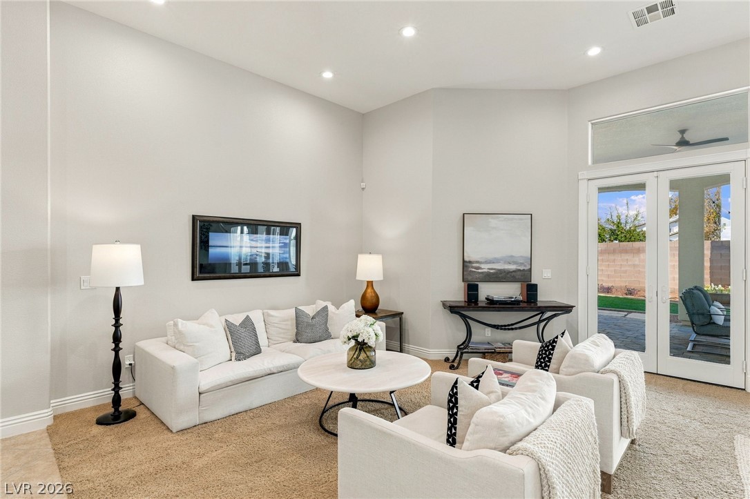 210 Torrey Morgan Way